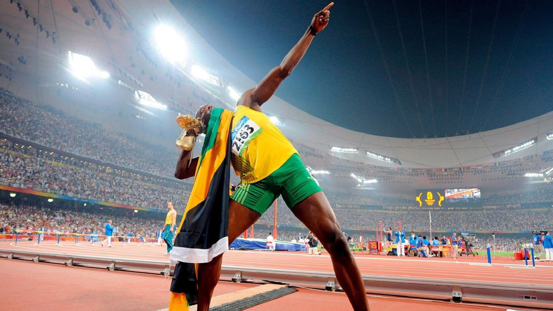 普费夫以实力诠释跳水魅力，俄罗斯普费普费舞会